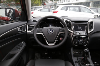 2014款长安CS75 2.0L手动豪华型国5