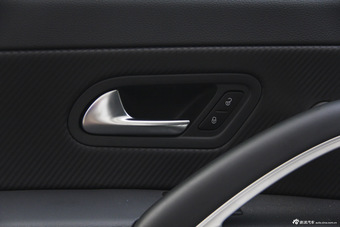 2015款尚酷2.0T自动豪华版