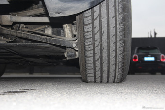 2014款MINI COUNTRYMAN 1.6L自动 COOPER Fun