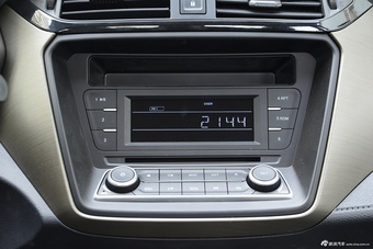 2016款海马M3 1.5L自动舒适型