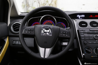 2014款马自达CX-7 2.5L自动两驱时尚版