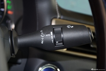 2016款雷克萨斯GS 2.5L自动300h豪华版