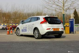 2015款沃尔沃V40到店实拍