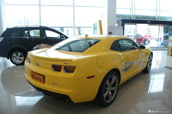 2012款雪佛兰科迈罗