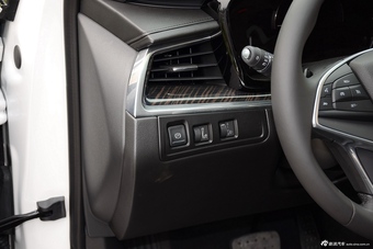 2016款凯迪拉克XT5 2.0T自动25T豪华型
