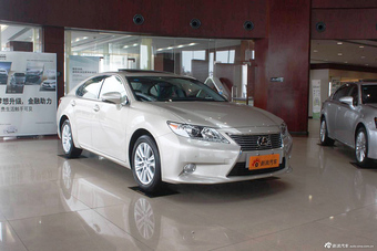 2014款雷克萨斯ES250到店实拍