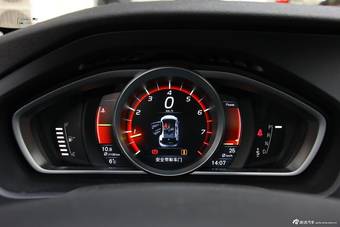 2015款沃尔沃V40到店实拍