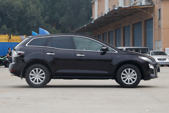 2014款马自达CX-7 2.5L自动两驱豪华版