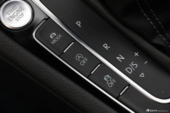 2015款高尔夫R到店实拍