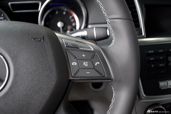 2014款奔驰ML320 4MATIC