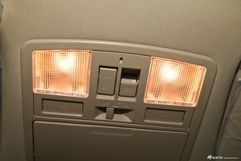 2014款福美来M5 1.6L手动时尚型