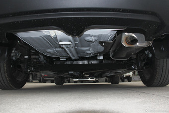 2015款悦翔V7 1.6L 自动乐趣型