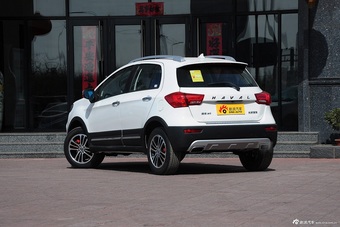 2015款哈弗H1 1.5L自动尊贵型