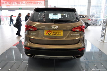 2013款全新胜达2.4L自动两驱GLS