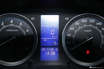 2012款北京汽车E系列1.3L乐尚手动版两厢