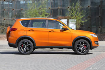 2016款凯翼X3 1.6L手动智联V版