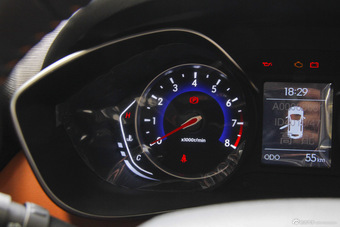 2016款北汽绅宝X55 1.5L手动精英版