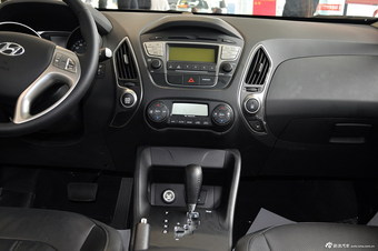 2013款北京现代ix35 2.0GLS 自动两驱智能