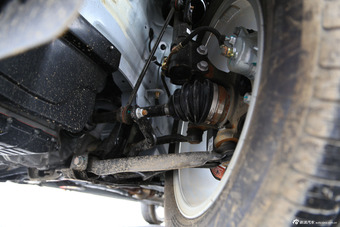 2015款中华V3 1.5L自动智能型