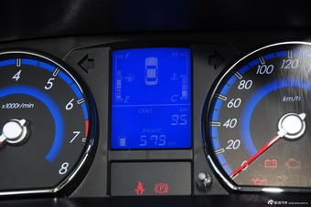 2015款吉利海景1.5L手动进取型