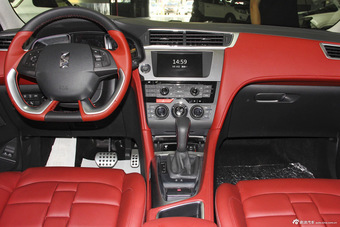 2016款DS 4S 1.8T自动尊享版THP200