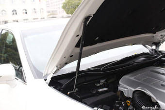 2015款皇冠2.5L自动尊享版