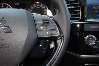 2016款欧蓝德2.4L四驱旗舰GT版 7座