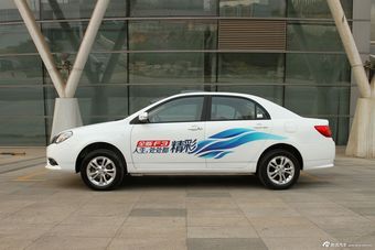 2014款比亚迪F3 1.5L手动豪华型