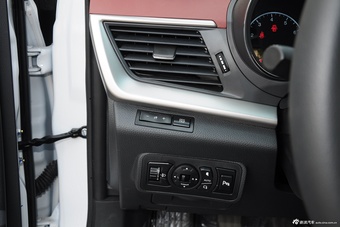 2015款比亚迪G5 1.5TI手动尊贵型