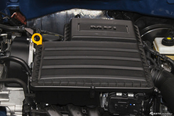 2015款朗逸1.6L自动舒适版