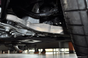 2014款自由光2.4L自动豪华版