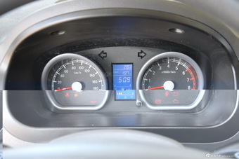 2014款启腾M70 1.2L创业型