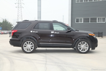 2013款探险者 3.5L尊尚型