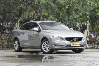 2016款沃尔沃S60L 1.5T自动 T3智行版