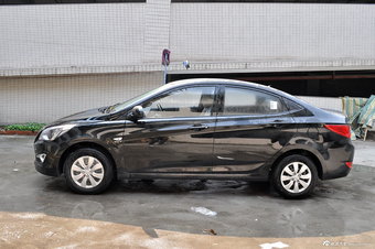 2014款瑞纳1.4L手动智能型