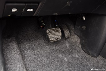 2015款玛驰1.5L自动易智版