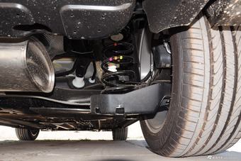 2015款东风标致308S 1.6T自动劲驰版