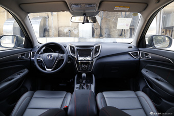 2014款长安CS75 1.8T自动精英型国5图片