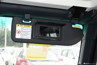 2016款北京BJ40L 2.3T自动四驱尊享版