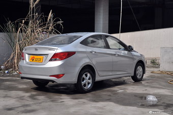 2014款瑞纳1.4自动领先型