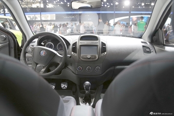 2014款吉利金刚CROSS 1.5L手动精英型