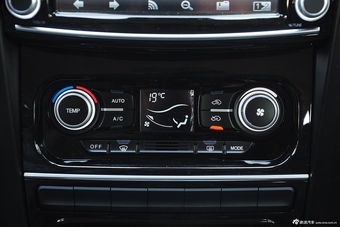 2015款哈弗H5智尊版4G63 2.0T手动两驱精英版