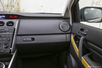 2014款马自达CX-7 2.5L自动两驱时尚版