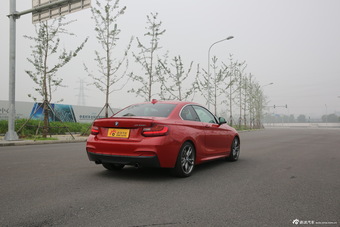 2014款 宝马M235i