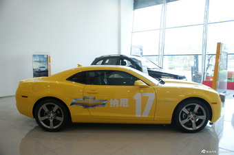 2012款雪佛兰科迈罗