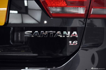 2013款新桑塔纳1.6L自动舒适型吉祥黑