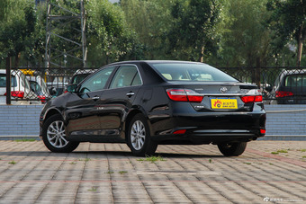 2015款凯美瑞2.0G豪华版