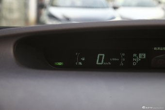 2012款普锐斯1.8L自动豪华先进版