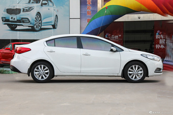 2015款起亚K3 1.6L自动DLX