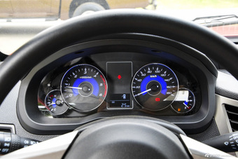 2014款威虎G3 2.8T两驱柴油VP泵实用型中双